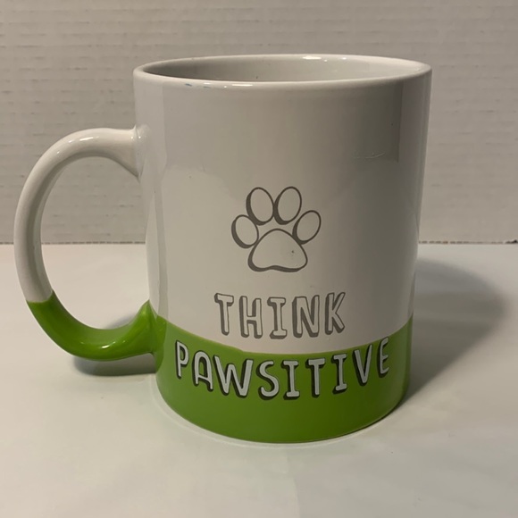 Extra large dog lovers coffee mug. Says THINK PAWSITIVE. 32 ounces - Picture 1 of 7